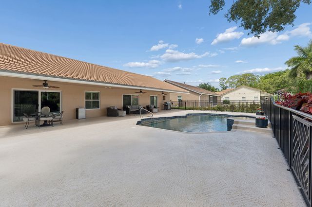 8658 Vista Greens Court, Lake Worth, FL 33467