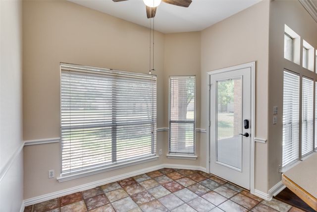 207 Highland Drive, Aledo, TX 76008