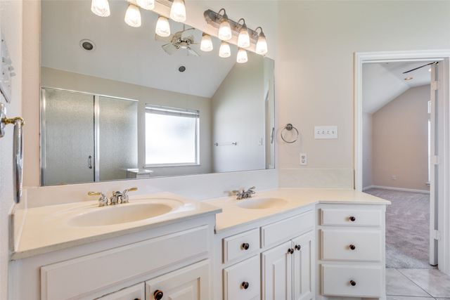 207 Highland Drive, Aledo, TX 76008