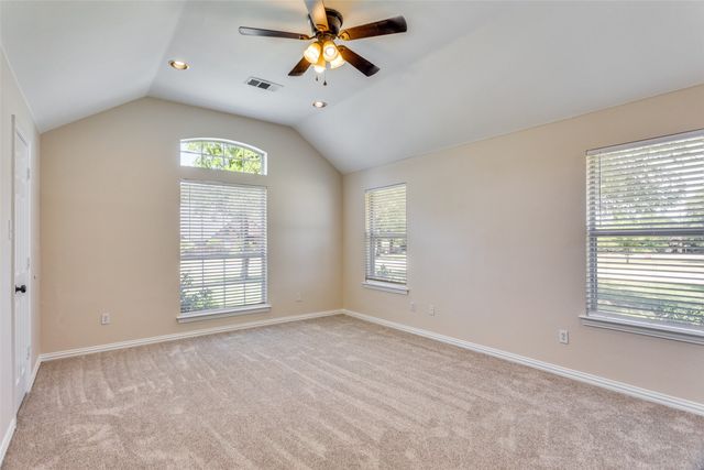 207 Highland Drive, Aledo, TX 76008