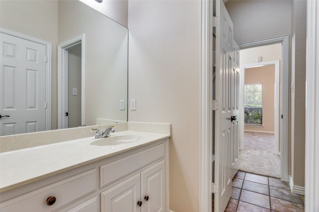 207 Highland Drive, Aledo, TX 76008