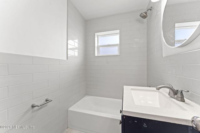 10336 PINEHURST Drive, Jacksonville, FL 32218