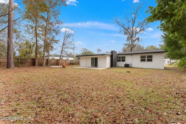 10336 PINEHURST Drive, Jacksonville, FL 32218