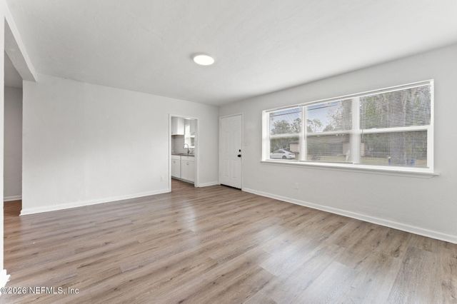 10336 PINEHURST Drive, Jacksonville, FL 32218