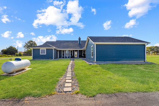 27084 FM 47, Wills Point, TX 75169