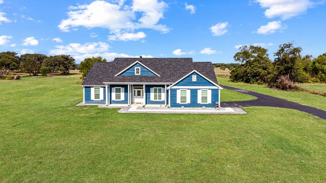 27084 FM 47, Wills Point, TX 75169