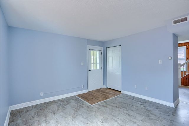 205 Howard Street, Robinson Twp, PA 15057