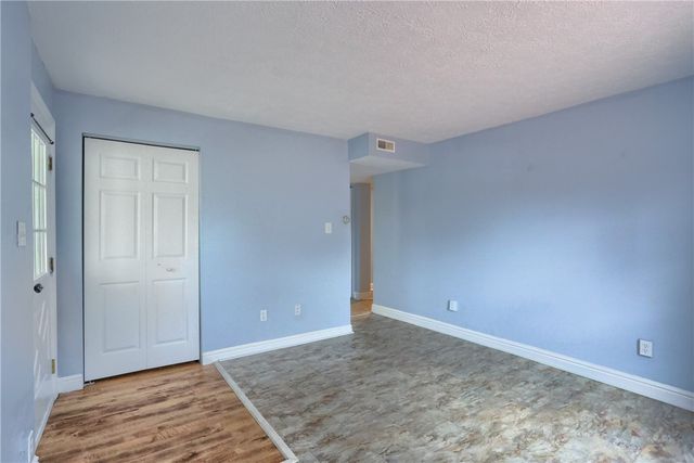 205 Howard Street, Robinson Twp, PA 15057