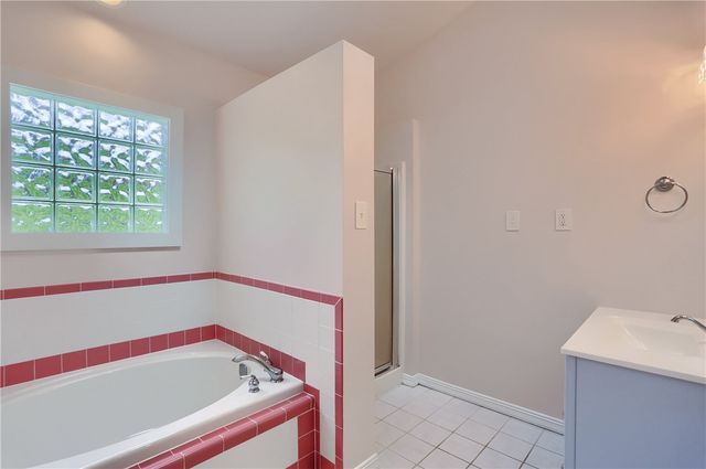 205 Howard Street, Robinson Twp, PA 15057
