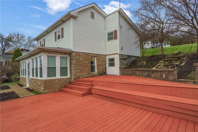 205 Howard Street, Robinson Twp, PA 15057