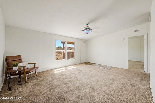 12644 S Red Horizon Trail, Vail, AZ 85641