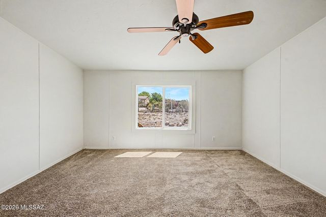 12644 S Red Horizon Trail, Vail, AZ 85641