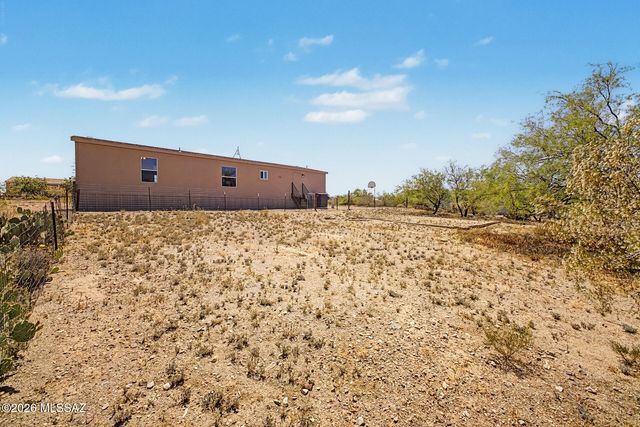 12644 S Red Horizon Trail, Vail, AZ 85641