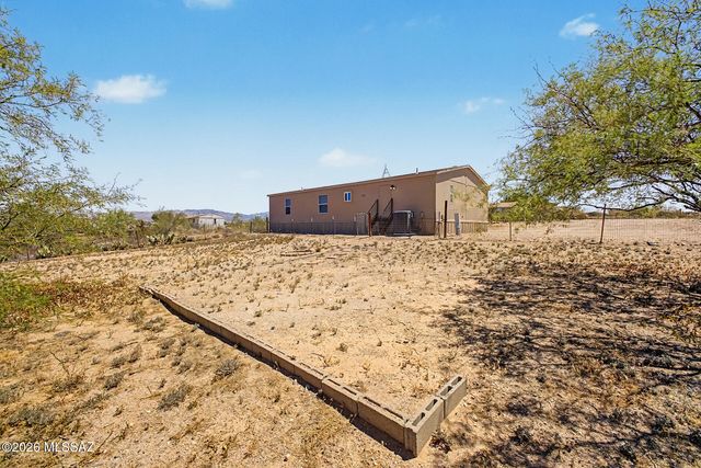 12644 S Red Horizon Trail, Vail, AZ 85641