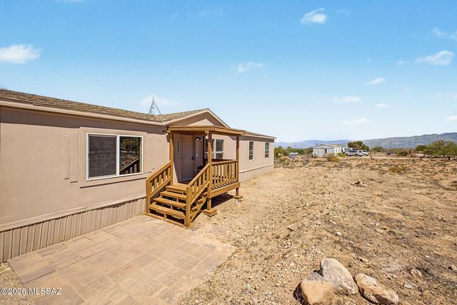 12644 S Red Horizon Trail, Vail, AZ 85641