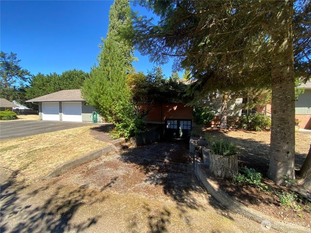 125 Sawall Ave, Centralia, WA 98531