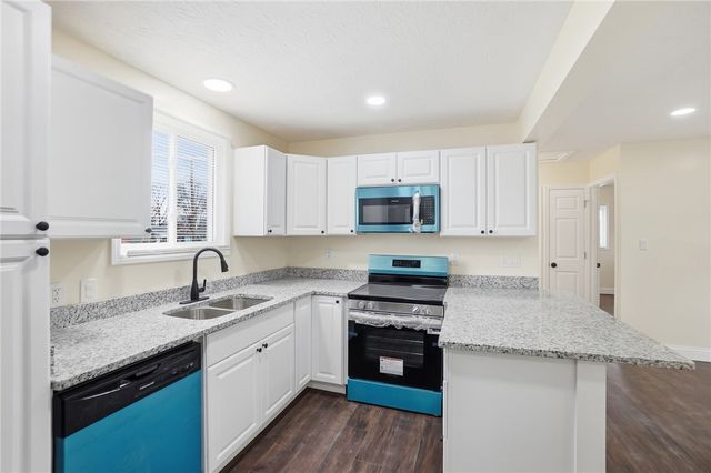 239 Travis Drive, Riverside, OH 45431