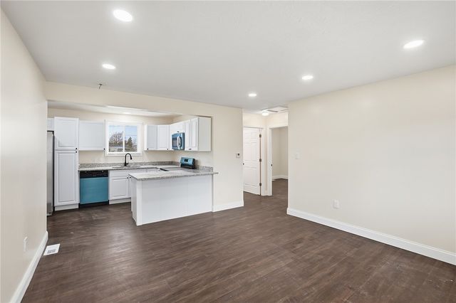 239 Travis Drive, Riverside, OH 45431