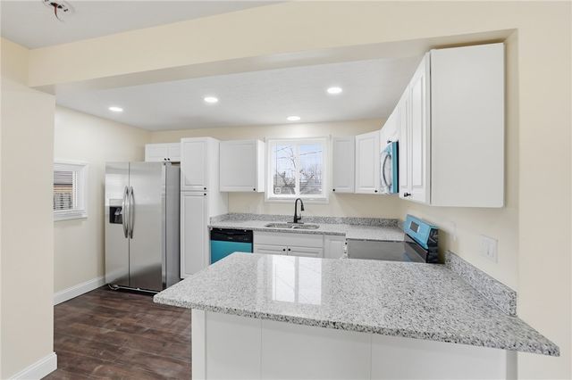 239 Travis Drive, Riverside, OH 45431