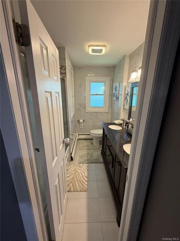 6 Raphael Street, Huntington, NY 11746