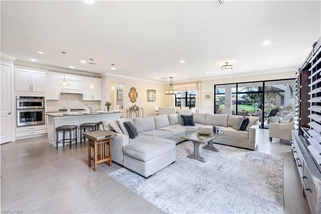 9437 Whooping Crane WAY, Naples, FL 34120