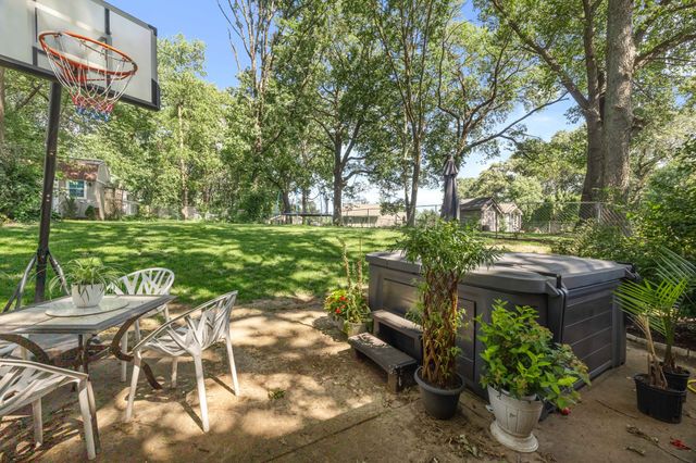 3707 SE 19th Street, Des Moines, IA 50320