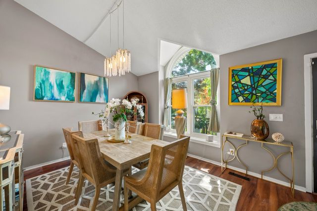 3707 SE 19th Street, Des Moines, IA 50320
