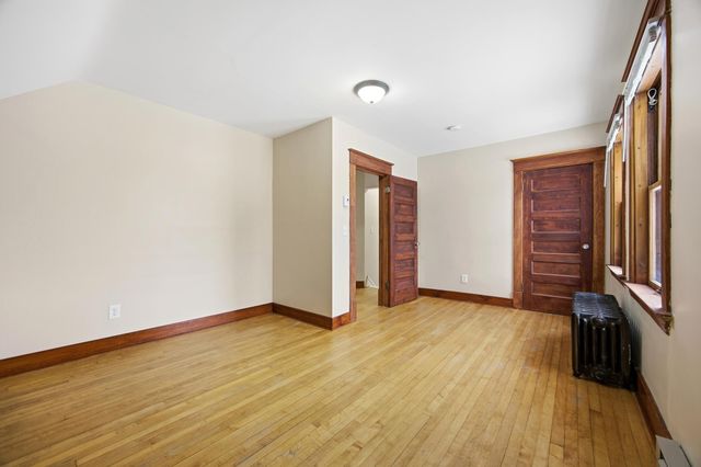 819 7th Avenue S, Moorhead, MN 56560