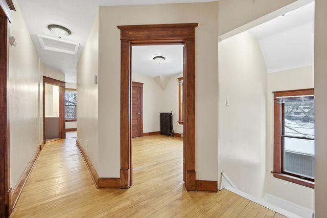 819 7th Avenue S, Moorhead, MN 56560