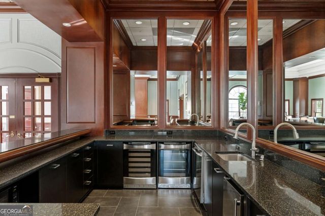 195 14th Street NE 303, Atlanta, GA 30309