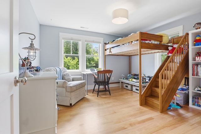 25 Stow Street, Concord, MA 01742