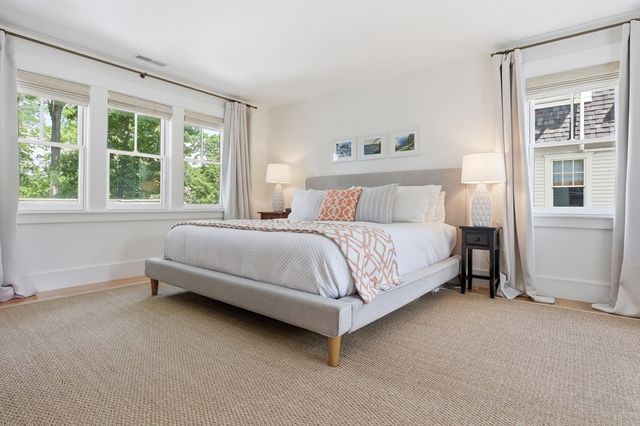 25 Stow Street, Concord, MA 01742