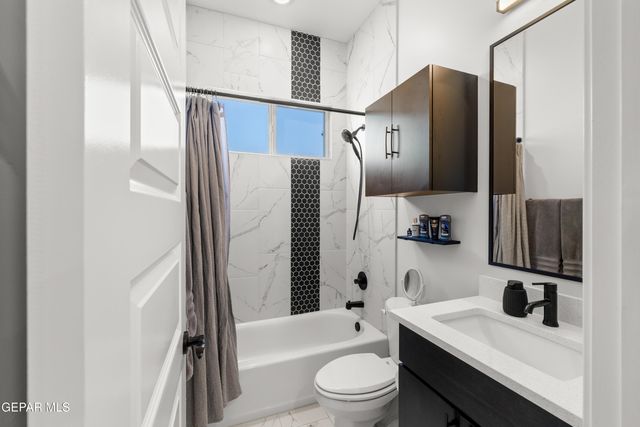 7287 BOBCAT HOLLOW Drive, El Paso, TX 79911