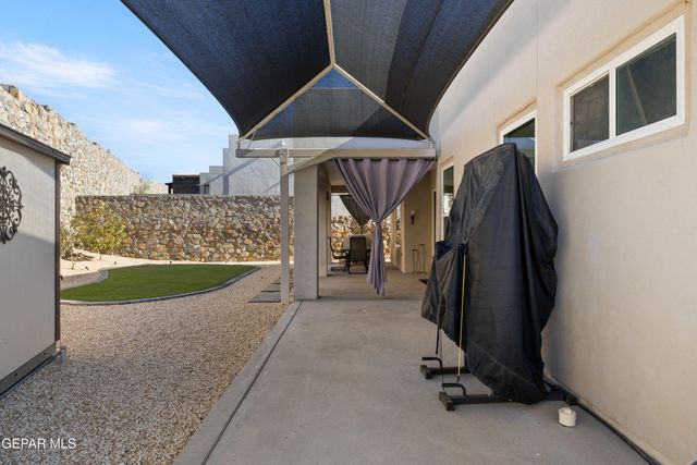 7287 BOBCAT HOLLOW Drive, El Paso, TX 79911