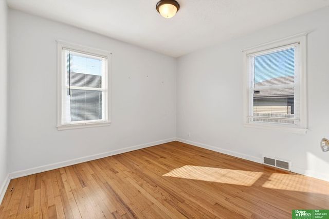 2902 Grebe Street, Omaha, NE 68112