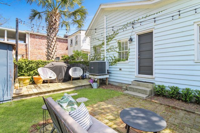 16 Moultrie Street, Charleston, SC 29403