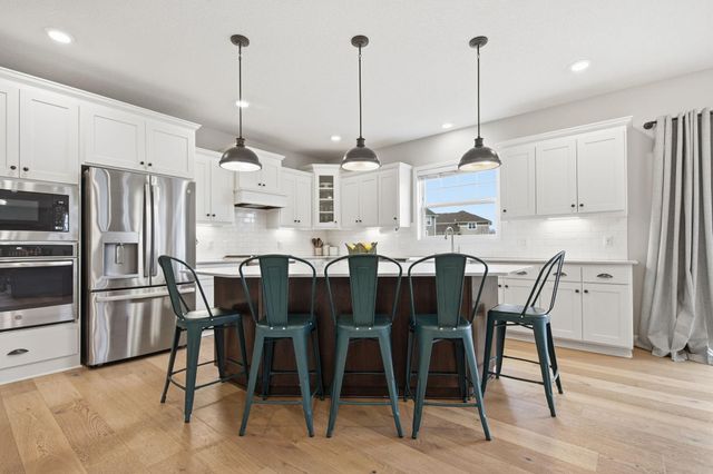 6675 Carriage Way, Corcoran, MN 55340