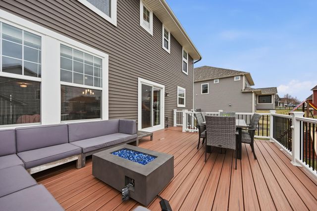 6675 Carriage Way, Corcoran, MN 55340