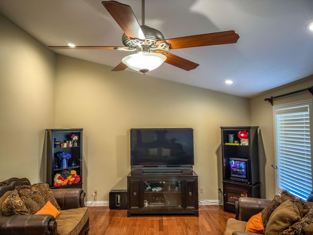 54 Talon Trail, London, KY 40744