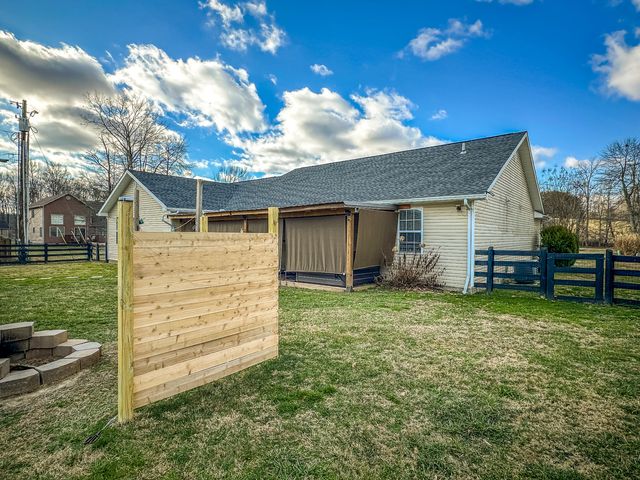 54 Talon Trail, London, KY 40744