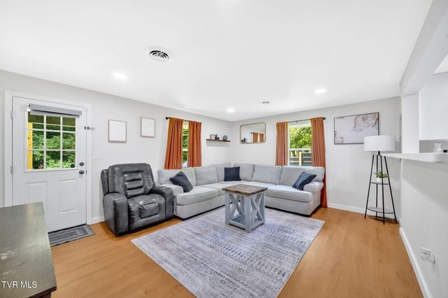 108 Canter Road, Elizabethton, TN 37643