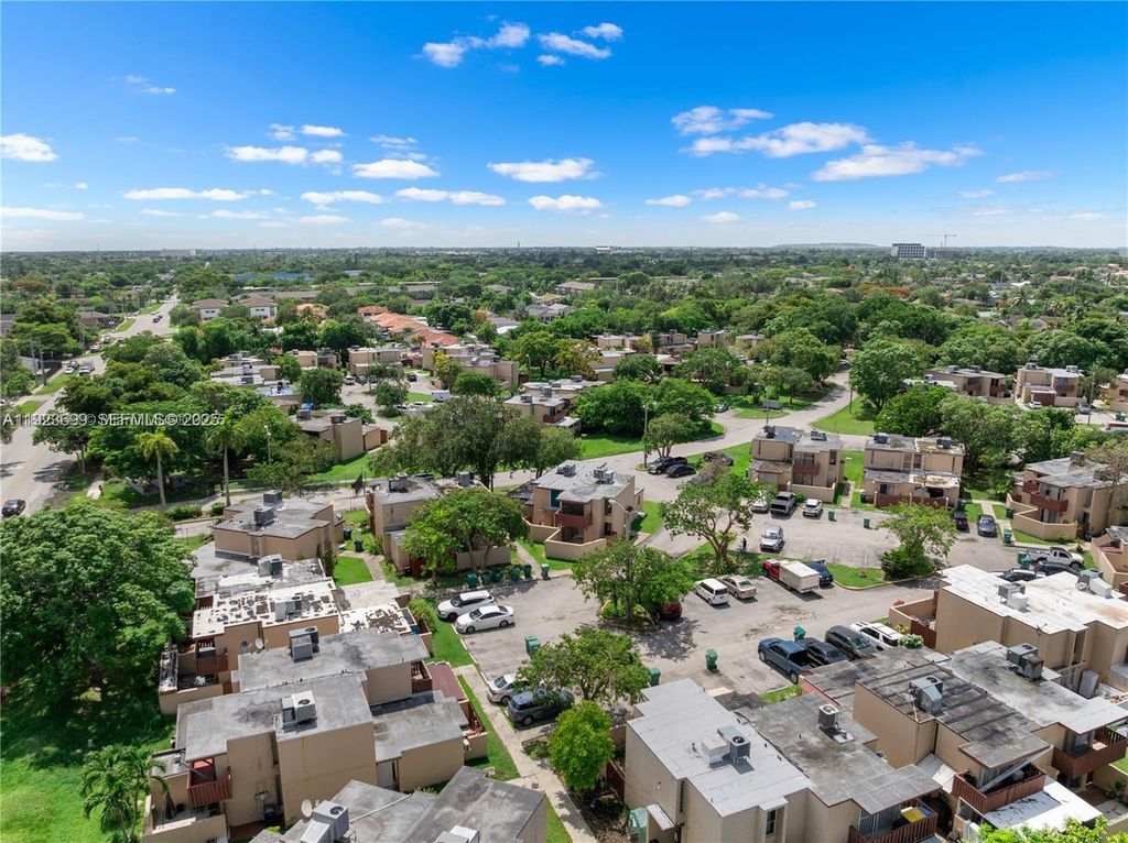 20102 SW 123rd Dr, Miami, FL 33177