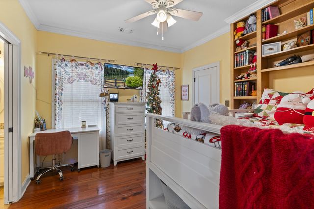 52 Brookline Dr., Hattiesburg, MS 39402