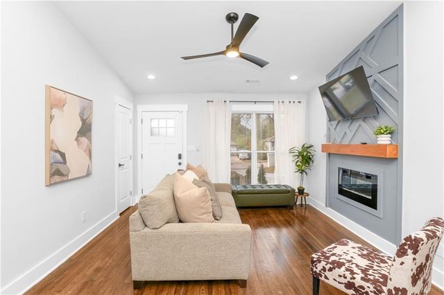 1934 Pinedale Place, Decatur, GA 30032