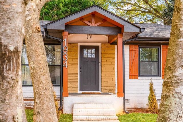 1934 Pinedale Place, Decatur, GA 30032