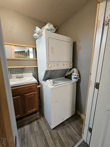 965 Main St, Springfield, CO 81073