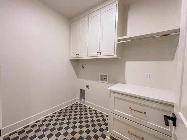19105 Waterview Meadows Lane, Roland, AR 72135