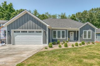 237 Oak View Circle, Bristol, TN 37620