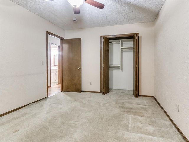 106 N Trail Ridge Road, Edmond, OK 73012
