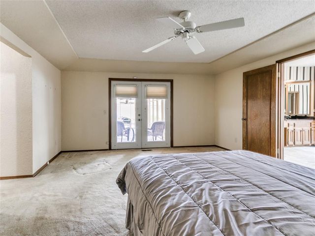 106 N Trail Ridge Road, Edmond, OK 73012